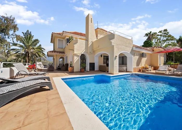 Luxury Living In Marbella Exclusive Villa Rdr491