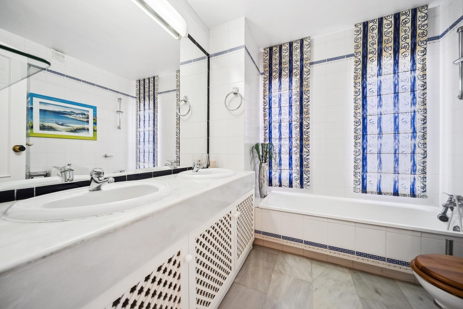 Villa Luxury Living In Exclusive Rdr491 *
